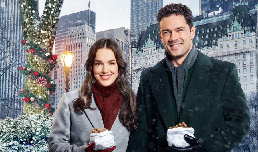 (Christmas at the Plaza, 2019) - Film