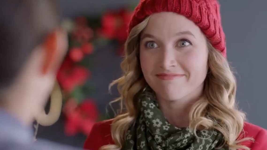 Veseli blagdan (A Merry Holiday / Mistletoe & Menorahs, 2019) Film