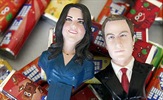 Za PEZ figurice z likom Williama in Kate plačal kar 13.360 dolarjev
