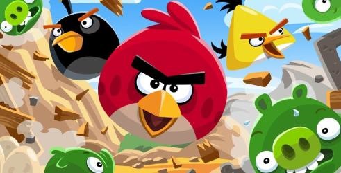 Angry Birds dobivaju film!