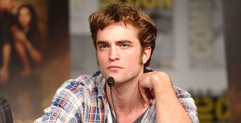 Video: Robert Pattinson obnavlja svoju glazbenu karijeru?