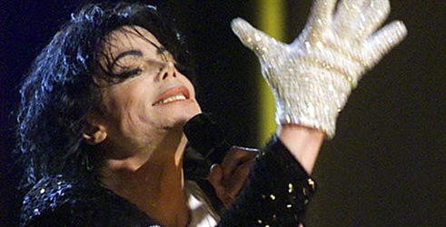 Jackson posthumno potpisao ugovor na 10 albuma
