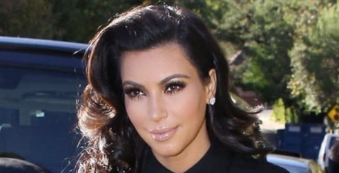 Kim Kardashian je noseča