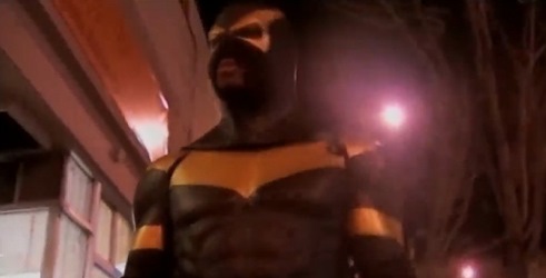 Video: Superheroji amateri spašavaju svijet od kriminala