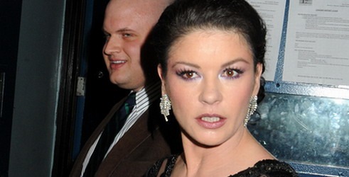 Catherine Zeta Jones: Bijesna sam na suprugove liječnike
