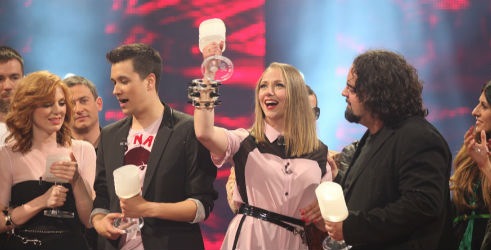 Show Zvijezde pjevaju počinje već u siječnju 2012.