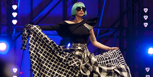 Lady GaGa: Hitno se želim sastati s Obamom