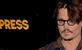 Johnny Depp u vezi s jednom od sestara Olsen?