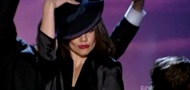 Video: Katie Holmes razočarala u mjuziklu