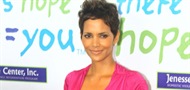 Halle Berry slomila nogu u prvom tjednu snimanja 