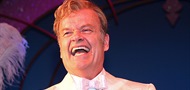 Kelsey Grammer uživa oblačiti žensku odjeću za vrijeme sexa!
