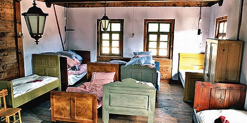 Političari ulaze u srpsku Farmu