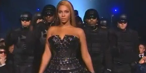 Video: Beyonce pobrala šest Grammyja u jednoj večeri