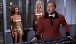 Dr. Goldfut i Bikini Mašine