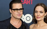 Angelina Jolie zatražila razvod od Brada Pitta!