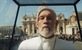 Jude Law kao stari i John Malkovich kao novi papa u nastavku serije "Mladi papa"