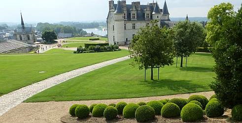 Dvorci Loire