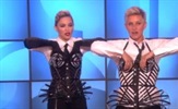 VIDEO: Madonna zalila sina vodom u showu Ellen DeGeneres