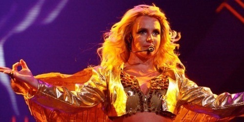 Britney Spears - Page 2 86a4073f-269f-460a-a714-cf875c7869fc