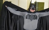 Uhitili Batmana koji je visio s poslovne zgrade u Michiganu