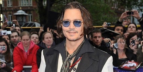Johnny Depp v trilerju Transcedence