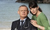 Doktor Martin se i u četvrtoj sezoni pokušava snaći u Cornwallu
