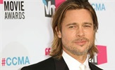 Brad Pitt: "Vse Oscarje dajte kar Georgeu Clooneyju"