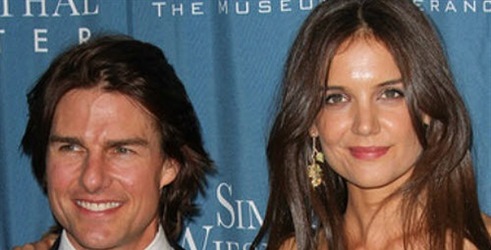 Tom Cruise in Katie Holmes se ločujeta