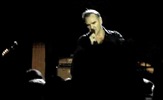 Video: Morrissey izbacio obožavatelja s koncerta