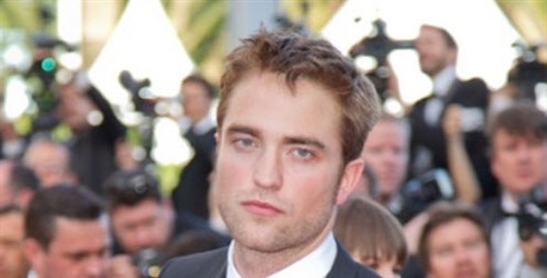 Robert Pattinson bi zaigral Jamesa Bonda