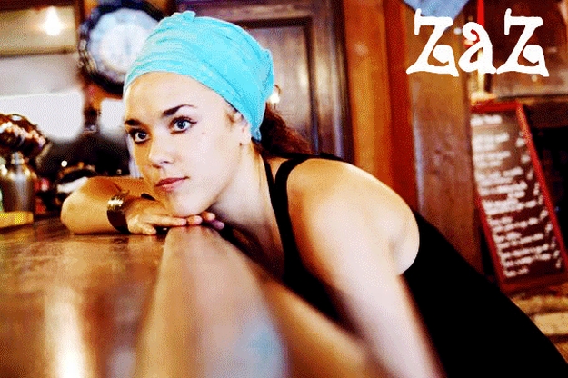 Alexandria - Page 10 Zaz