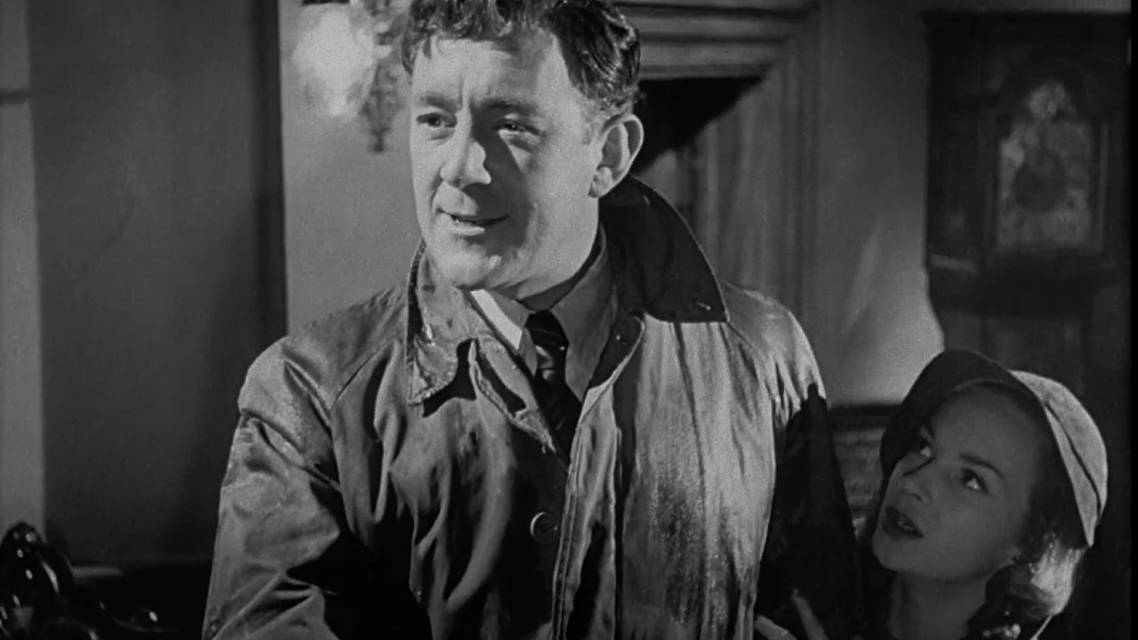 Čovjek u bijelom odijelu