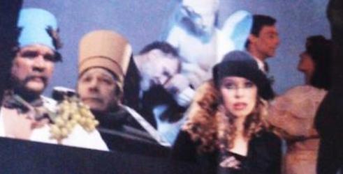 Karneval, anđeo i prah