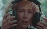 Dev Patel i Rosy McEwen zalaze u šapat šume u filmu "Rabbit Trap"