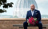 Kevin James sam na medenom mjesecu u Italiji u traileru za "Solo Mio"