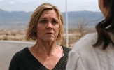Svi žele da je Rhea Seehorn sretna u traileru za "Pluribus"