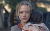 Predstavljena nova verzija filma "The Hand That Rocks the Cradle"