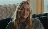 Dakota Fanning bira između sigurnosti i stare ljubavi u filmu "The Sun Never Sets"