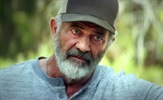 Mel Gibson štiti kćer od narko-bossa u šumskoj opsadi u filmu "Hunting Season"