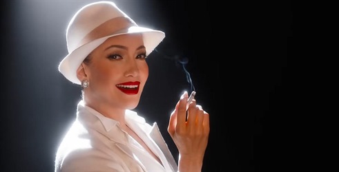 Jennifer Lopez u mjuziklu Kiss of the Spider Woman Oskarovca Billa Condona