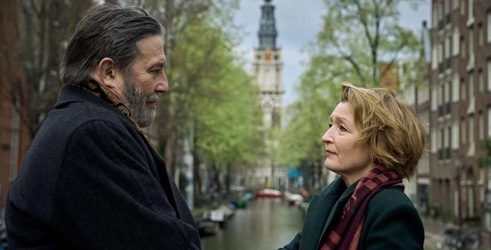Lesley Manville i Ciarán Hinds u drami Midwinter Break