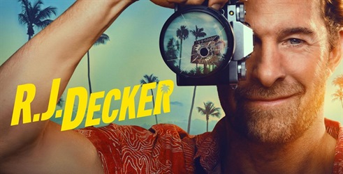 Scott Speedman kao privatni istražitelj R.J. Decker