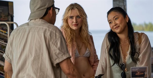 Kathryn Newton i Lana Condor bore se za preživljavanje u filmu The Devil’s Mouth