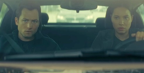 Taron Egerton i Jurnee Smollett u potrazi za serijskim piromanom