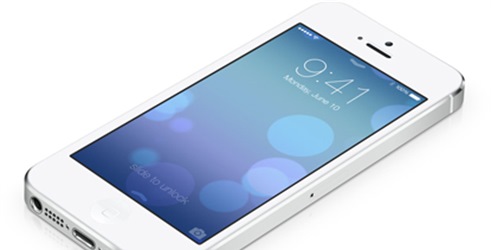 Apple predstavio iOS 7