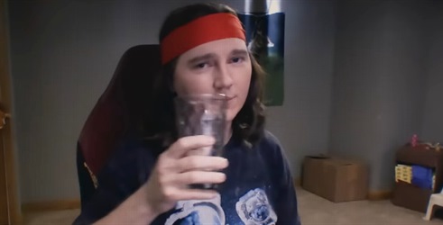 Paul Dano protiv Wall Streeta u prvom traileru za komediju Dumb Money