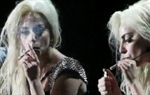 VIDEO: Lady Gaga popušila joint na koncertu u Amsterdamu