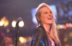 Meryl Streep - glumica, gitaristica, pjevačica... Kraljica!