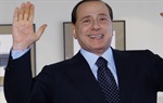 Video: Silvio Berlusconi ismijan u Cannesu