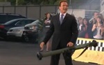 Video: Arnold bazukom raznio talk show voditelja
